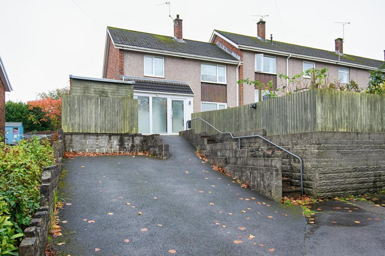 Private Parking, Garden, Close To Beach! Swansea Exterior photo